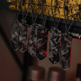 极其氪金织巢鸟黑标系列纯碳纤维材质魔术贴快取拉手