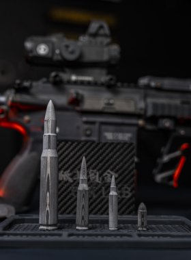 碳纤维干碳等比一体式9毫米5.56/7.62/.50一体式重型子弹吊坠模型
