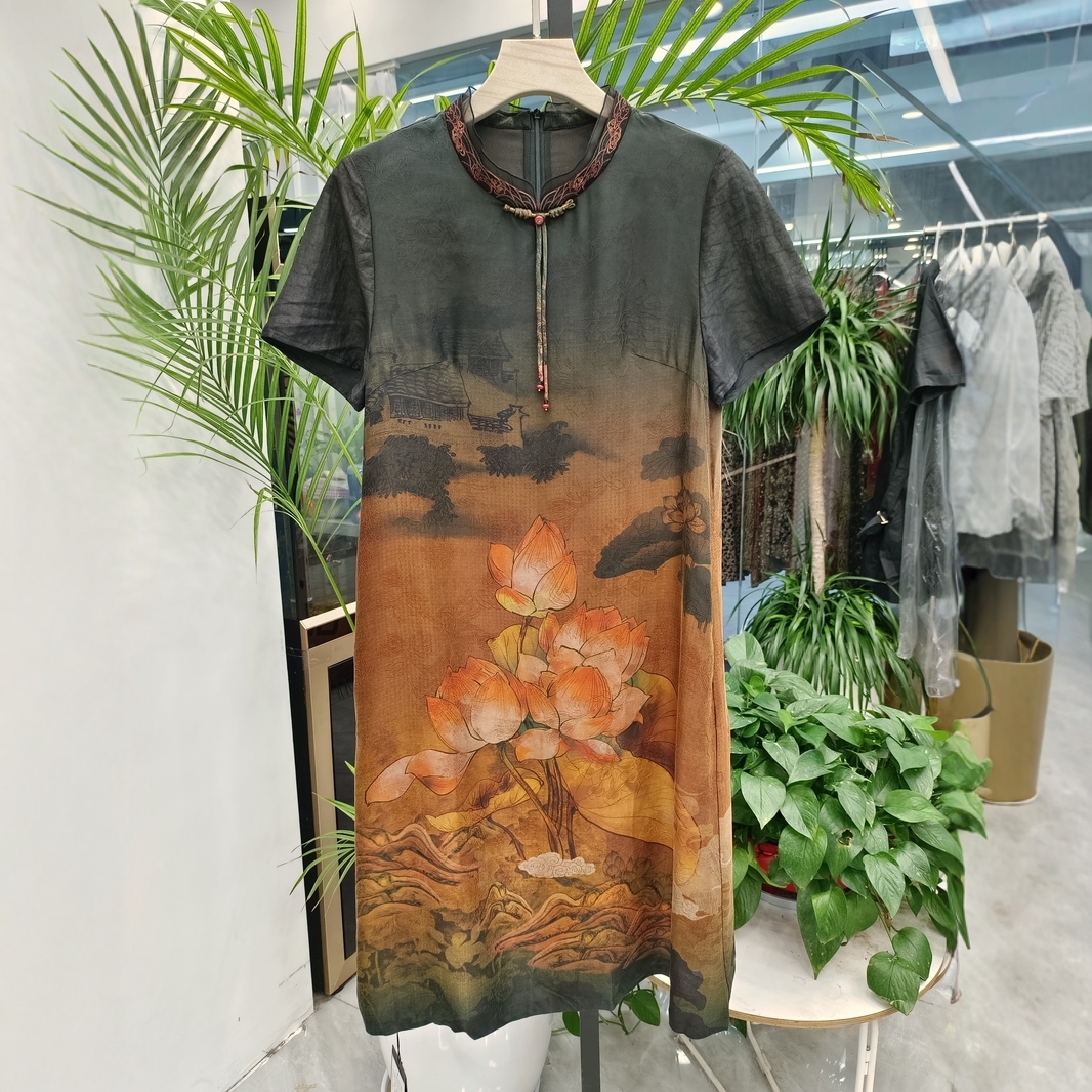 轻奢花罗香云纱复古荷花真丝连衣裙女夏高端改良中式领桑蚕丝裙子