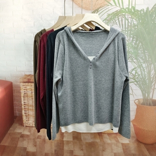2025秋季新款连帽假两件灰色羊毛长袖针织衫女小众设计感毛衣上衣