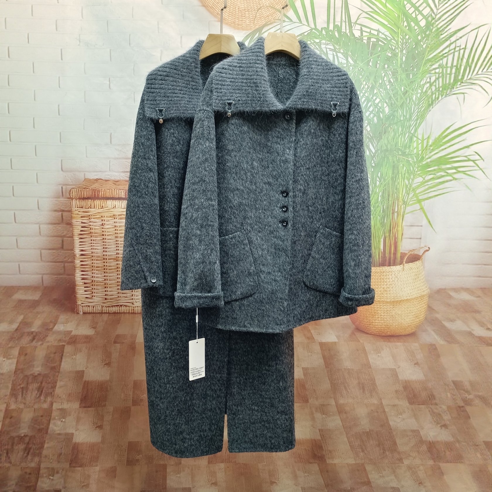 独特超好看经典花灰色高支羊毛年轻针织领中长款双面羊驼绒大衣冬