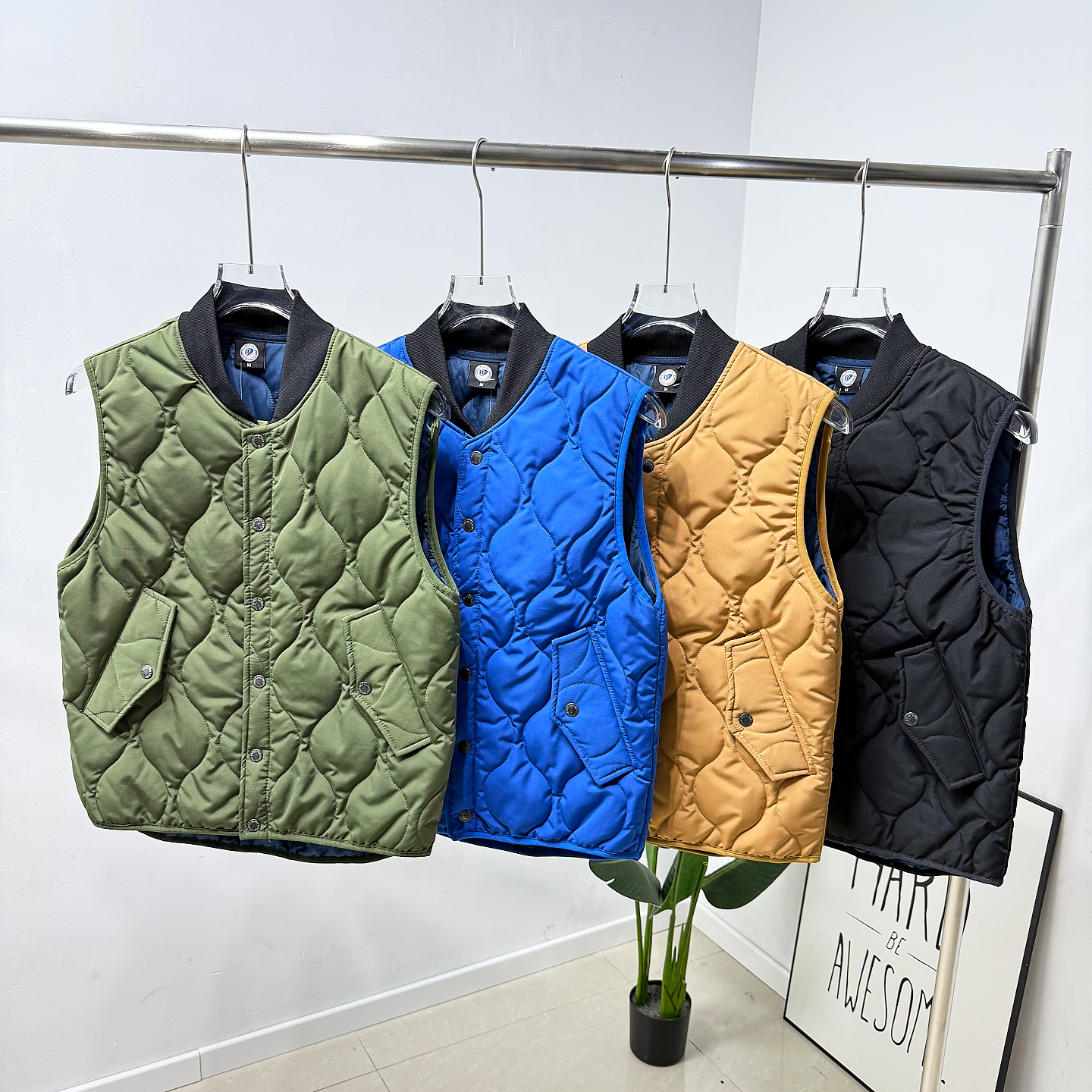 大厂订单！情侣款秋冬户外山系防泼水无领绗缝夹棉保暖棉背心马夹