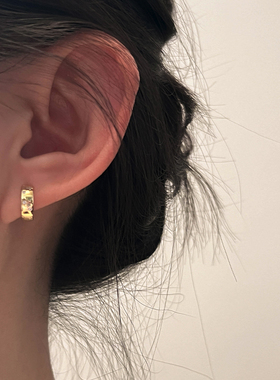 素圈.AFunny Story 通体S925纯银耳圈小众百搭耳环女