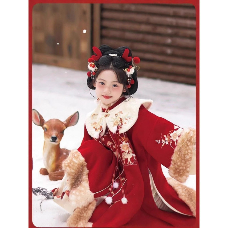 2026新款汉服女童秋冬拜年服古风古装加绒加厚元素过年新衣