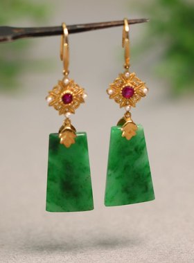 #D590一对18K金镶嵌冰糯种辣绿天然A货翡翠无事梯形耳坠