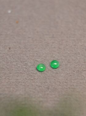 #I483一对老坑冰种满绿天然A货翡翠半球形圆蛋面