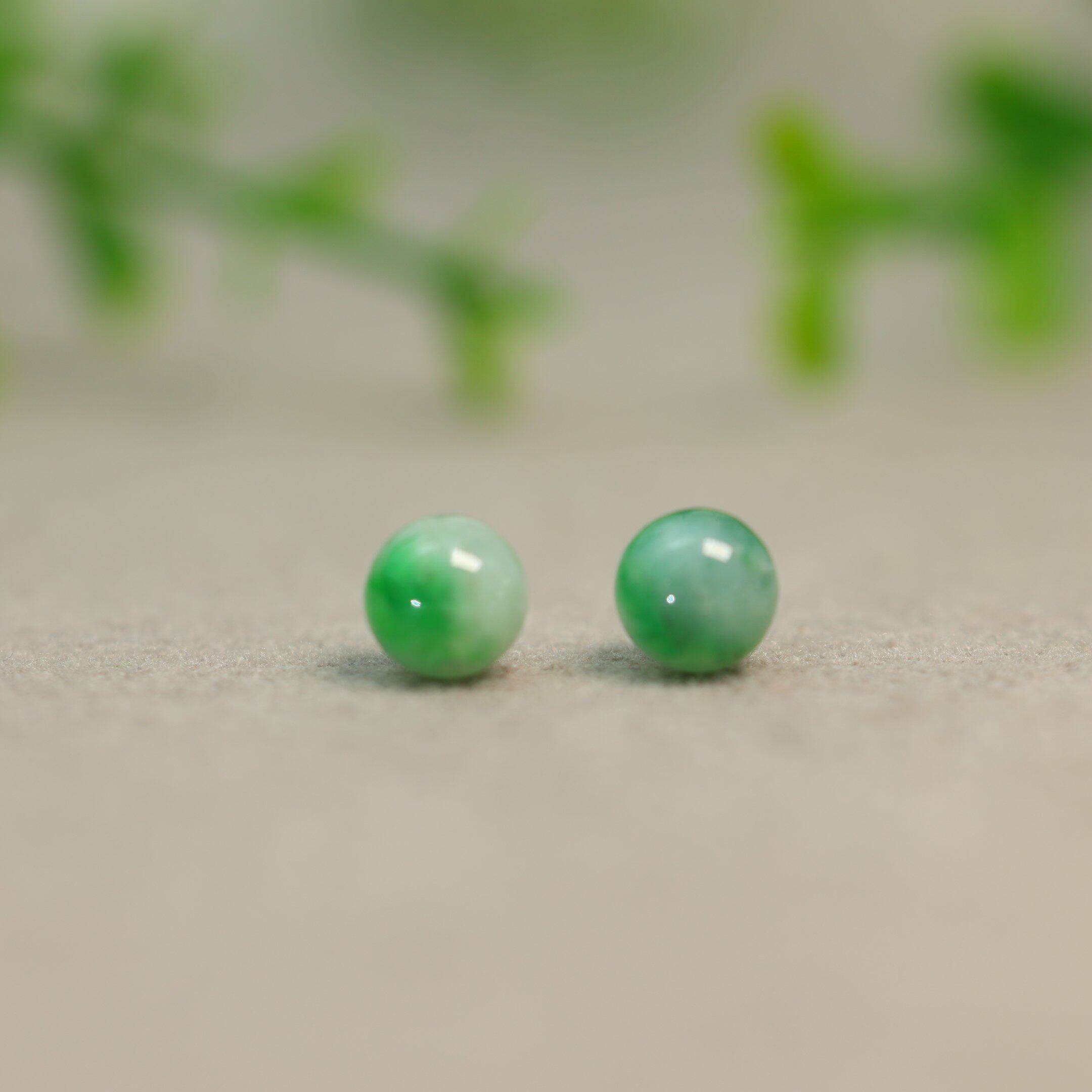 #N082 一对冰糯种飘绿花缅甸天然A货翡翠珠子7毫米圆珠散珠