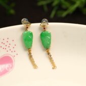 H215一对18K金镶嵌冰种阳辣绿天然A货翡翠树叶子流苏耳坠
