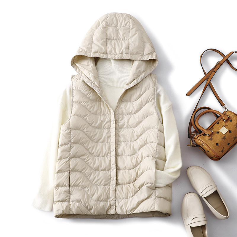 轻薄羽绒连帽马甲女士秋冬2026新款外搭无袖坎肩短款休闲马夹外套