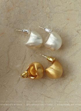 《简约美学》百搭金银色圆球耳环耳钉女高级感小众时尚通勤耳环