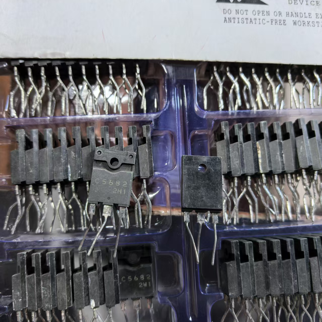 C5682 2SC5682 三极管 1500V 20A TO-3PL 双极型晶体管 拆机测好
