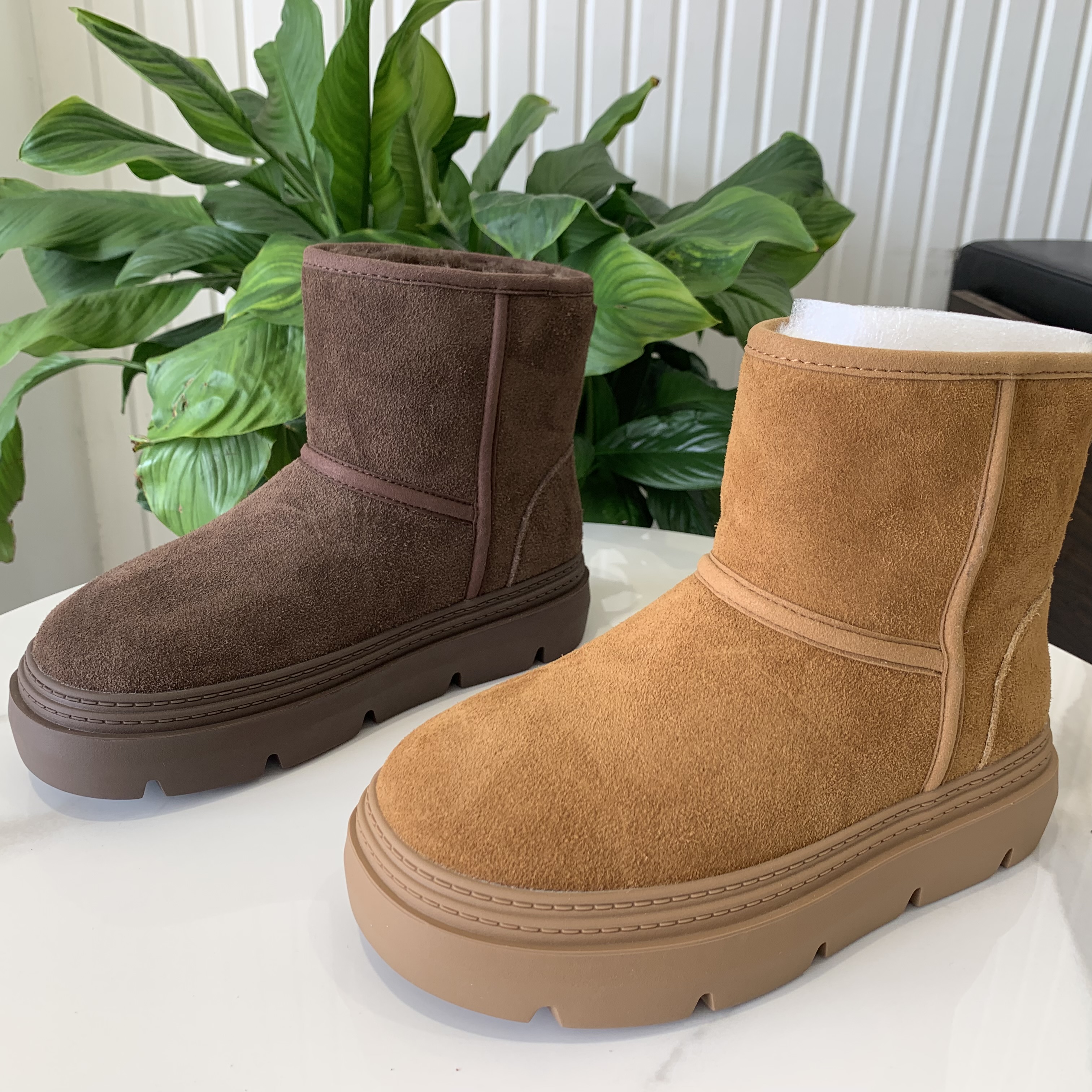真皮羊毛加厚雪地靴女2025冬季保暖厚底增高暖墩墩套筒女棉靴短靴