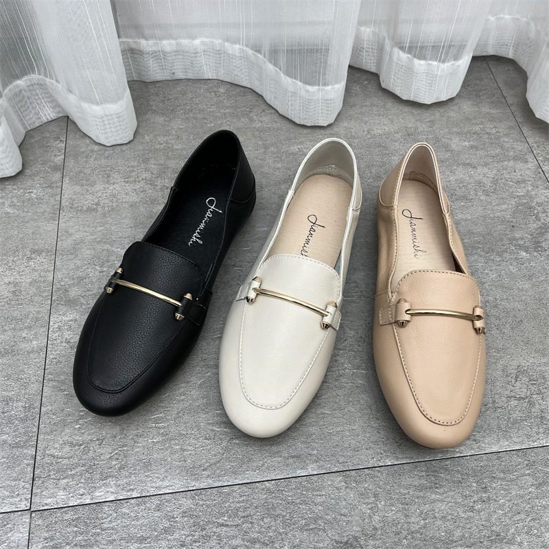 工厂清仓时尚百搭乐福女单鞋