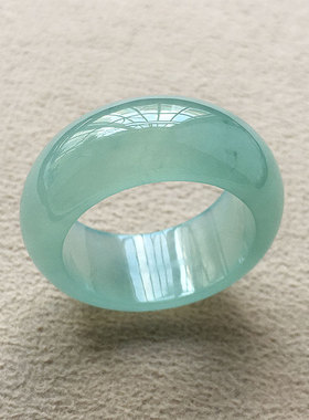 缅甸翡翠冰种浅绿色宽版玉指环戒圈21mm老种a货冰绿扳指26号圈戒
