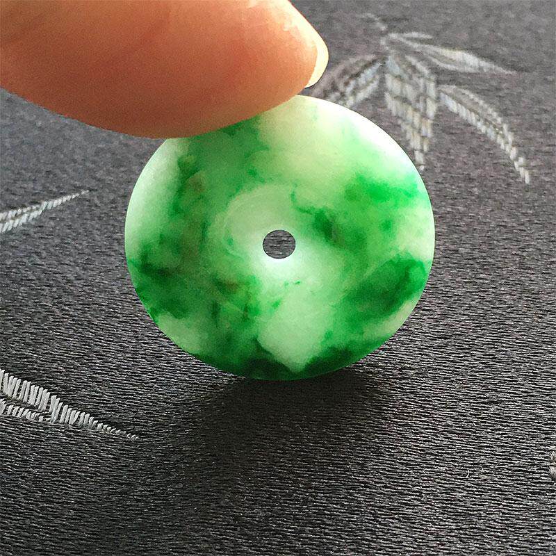 缅甸翡翠冰种翠绿色平安扣吊坠老种a货冰绿怀古玉扣挂件阳绿扣