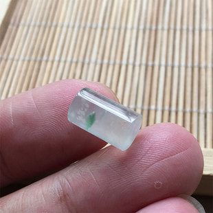 缅甸翡翠玻璃种飘花路路通吊坠老种a货冰绿桶珠木那种纯净玉柱子