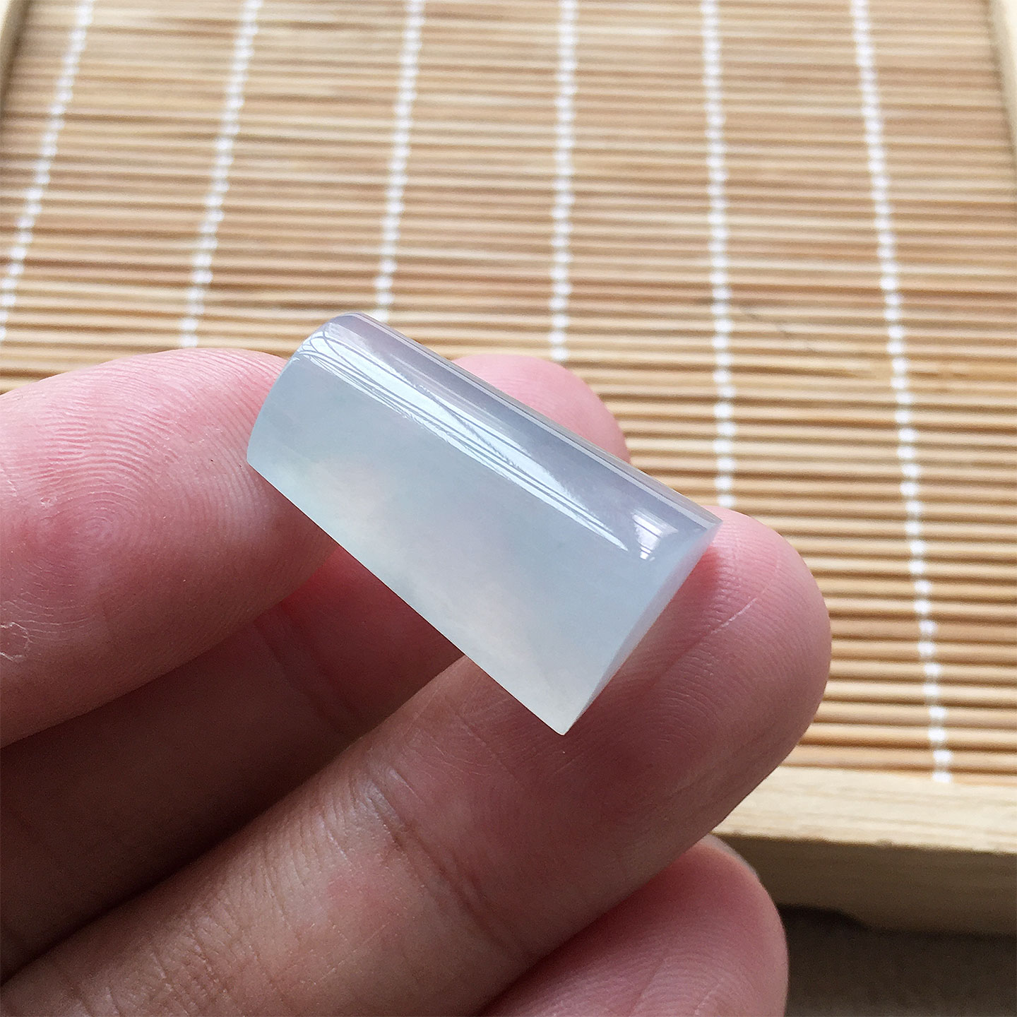 冰透水润细腻平安扣玉牌裸石