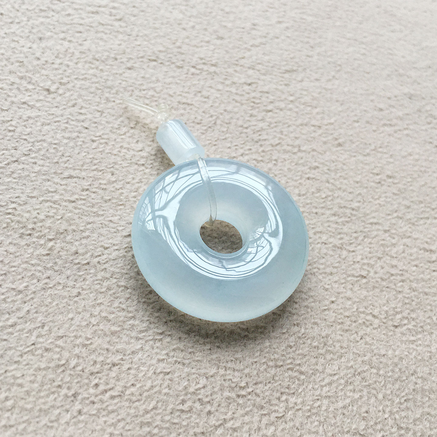 缅甸翡翠白冰种甜甜圈吊坠老种a货冰透水润玉平安扣挂件幸运环女