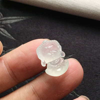 高冰种纯净起光玉佛公吊坠女