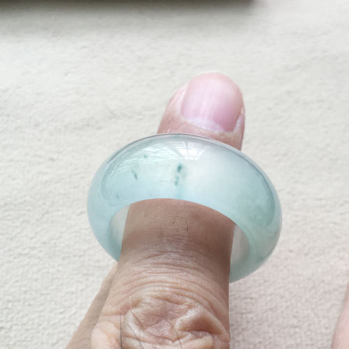 缅甸翡翠高冰种飘花玉指环戒圈
