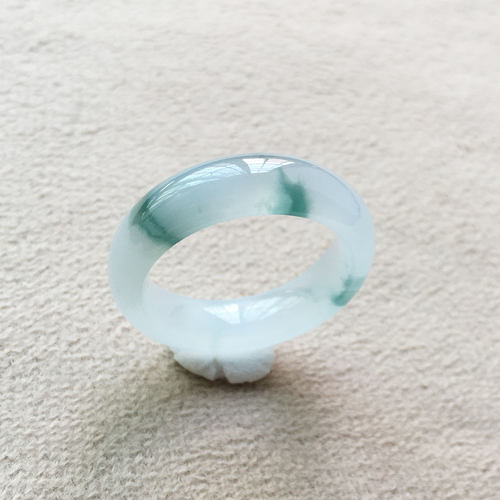 翡翠冰种飘花玉指环13号圈女