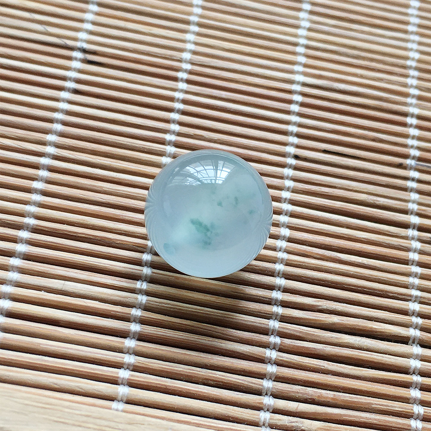 翡翠A货老坑冰飘花13.5mm圆珠
