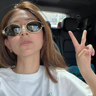 復(fù)古金屬橢圓形墨鏡女款 防曬高級感小框港風(fēng)凹造型老錢風(fēng)太陽眼鏡