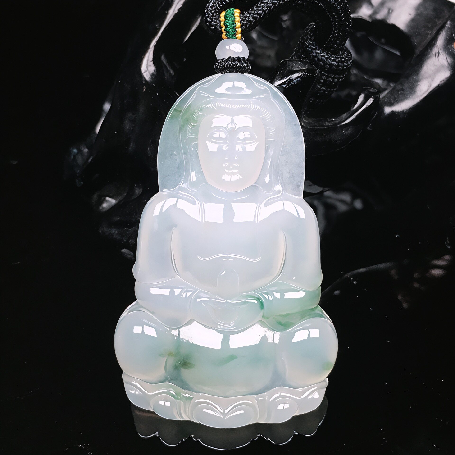 缅甸天然翡翠A货冰种飘花观音吊缅甸翡翠