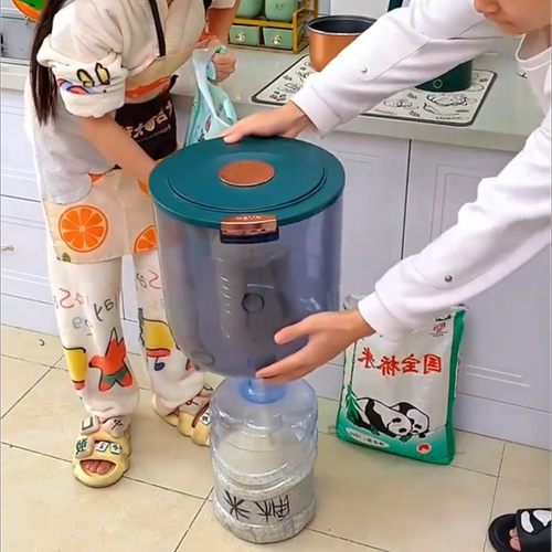 装米桶家用防虫防潮密封米缸大米收纳盒高端米箱面粉储存罐