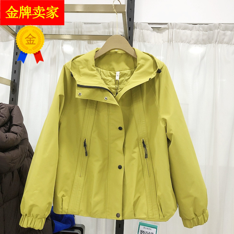 欣伊卡璐5997 时尚连帽夹棉外套女冬季新款登山服夹克冲锋衣上衣