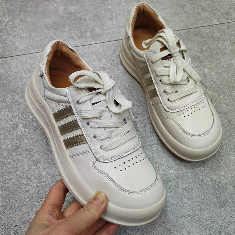 休闲风厚底小白鞋女系带圆头百搭舒适单鞋真皮坡跟轻便三条杠女鞋,女鞋,时尚休闲鞋,淘宝优惠券,粉丝福利购,淘宝优惠卷