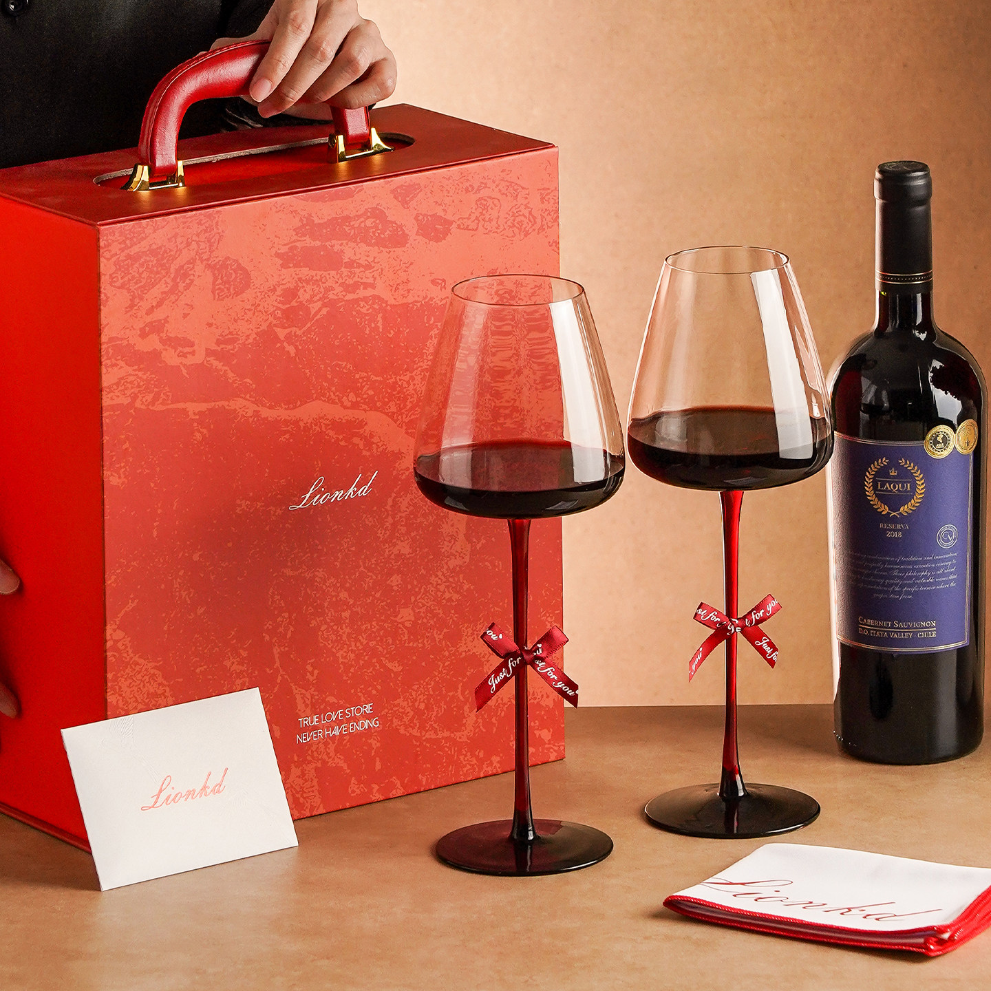 结婚送新人订婚新婚礼物送新人高级实用送新娘香薰礼盒敬酒杯礼品