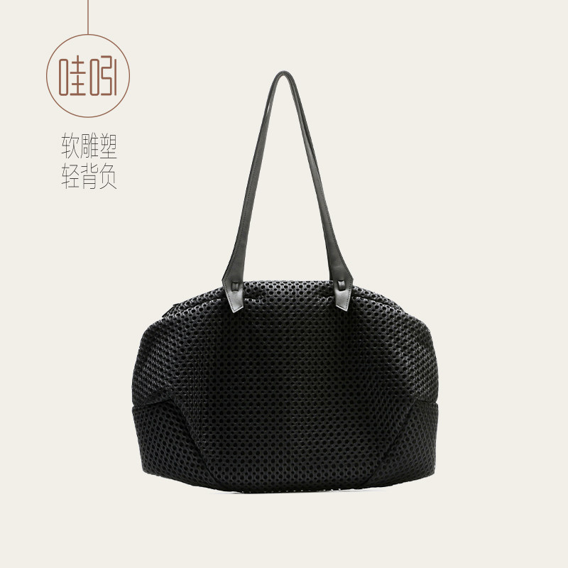 哇吲原创云朵包超轻单肩包小众设计女士时尚大容量腋下通勤包802B