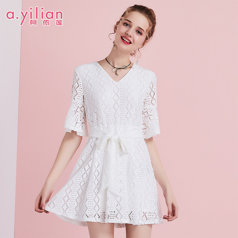 【VIP专享】阿依莲2020夏季新款修身蕾丝裙子夏季女镂空中长款短