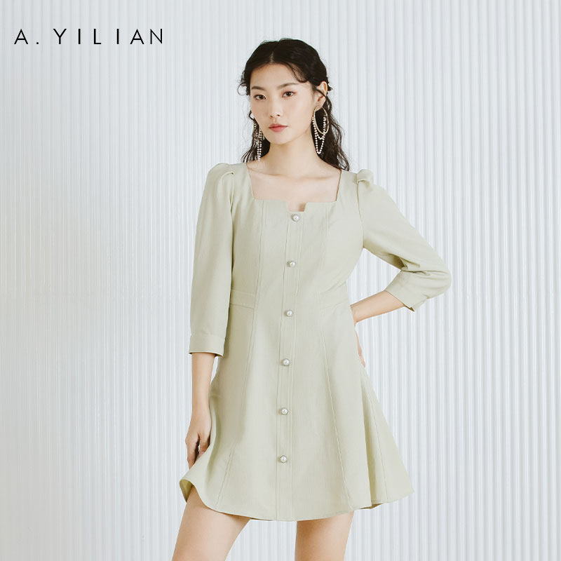 阿依莲2021新款秋季法式泡泡袖连衣裙气质针织长袖中长款裙子