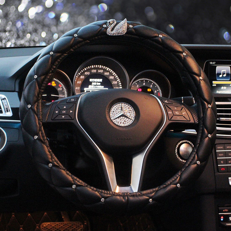 晶御四季通用汽车真皮方向盘套时尚可爱防滑夏季冰丝镶钻女士把套