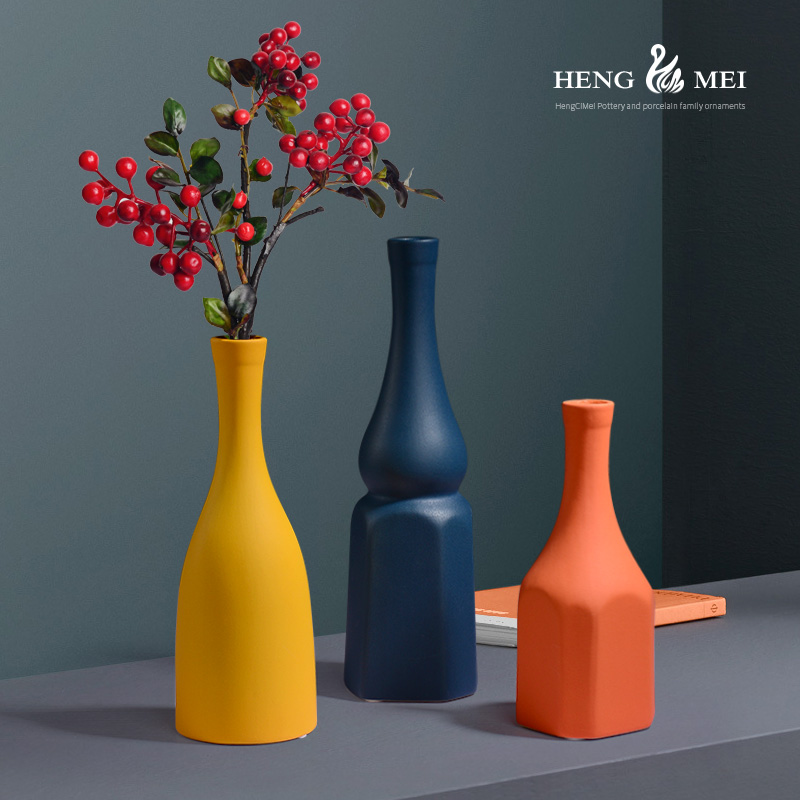 北欧风格莫兰迪陶瓷ins风花瓶