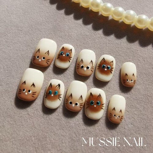 【小小暹罗猫】MUSSIE NAIL美拉德儿童可爱高级纯手工短款穿戴甲