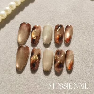 【浅金雾里】MUSSIE NAIL秋冬琥珀猫眼高级感纯手工中长款穿戴甲