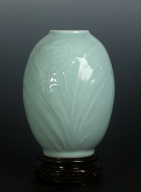 龙泉青瓷艺术风花瓶包邮