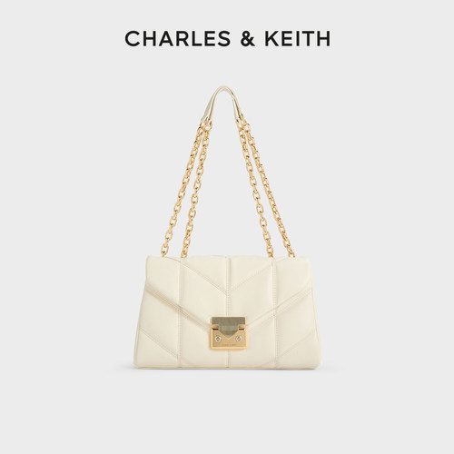 CHARLES&KEITH金属扣菱格斜挎包