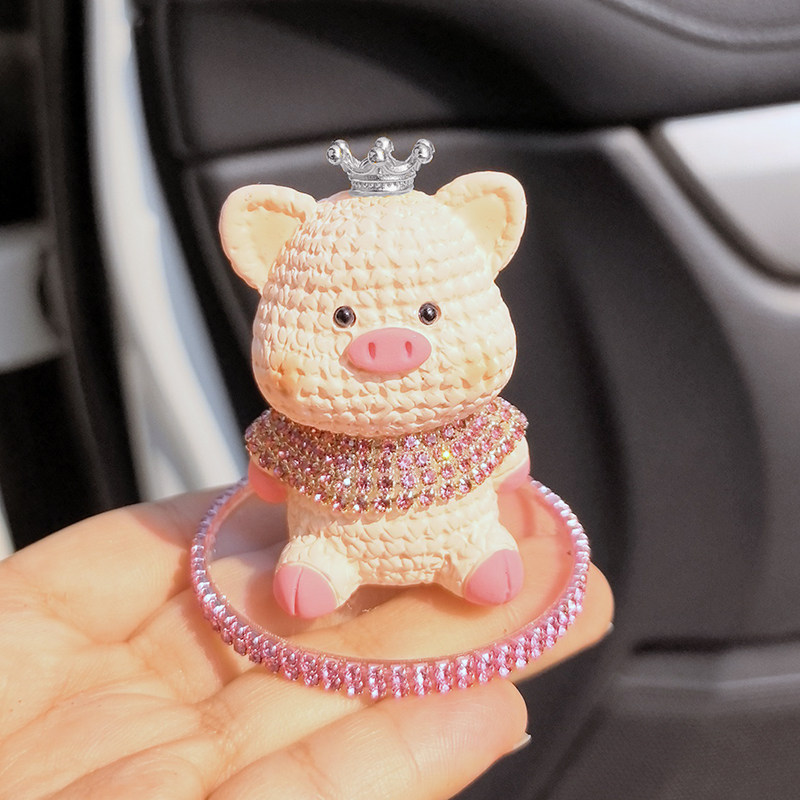 可爱猪猪车载摆件镶钻皇冠少女心副驾驶前台仪表台摆件粘贴饰品女图片