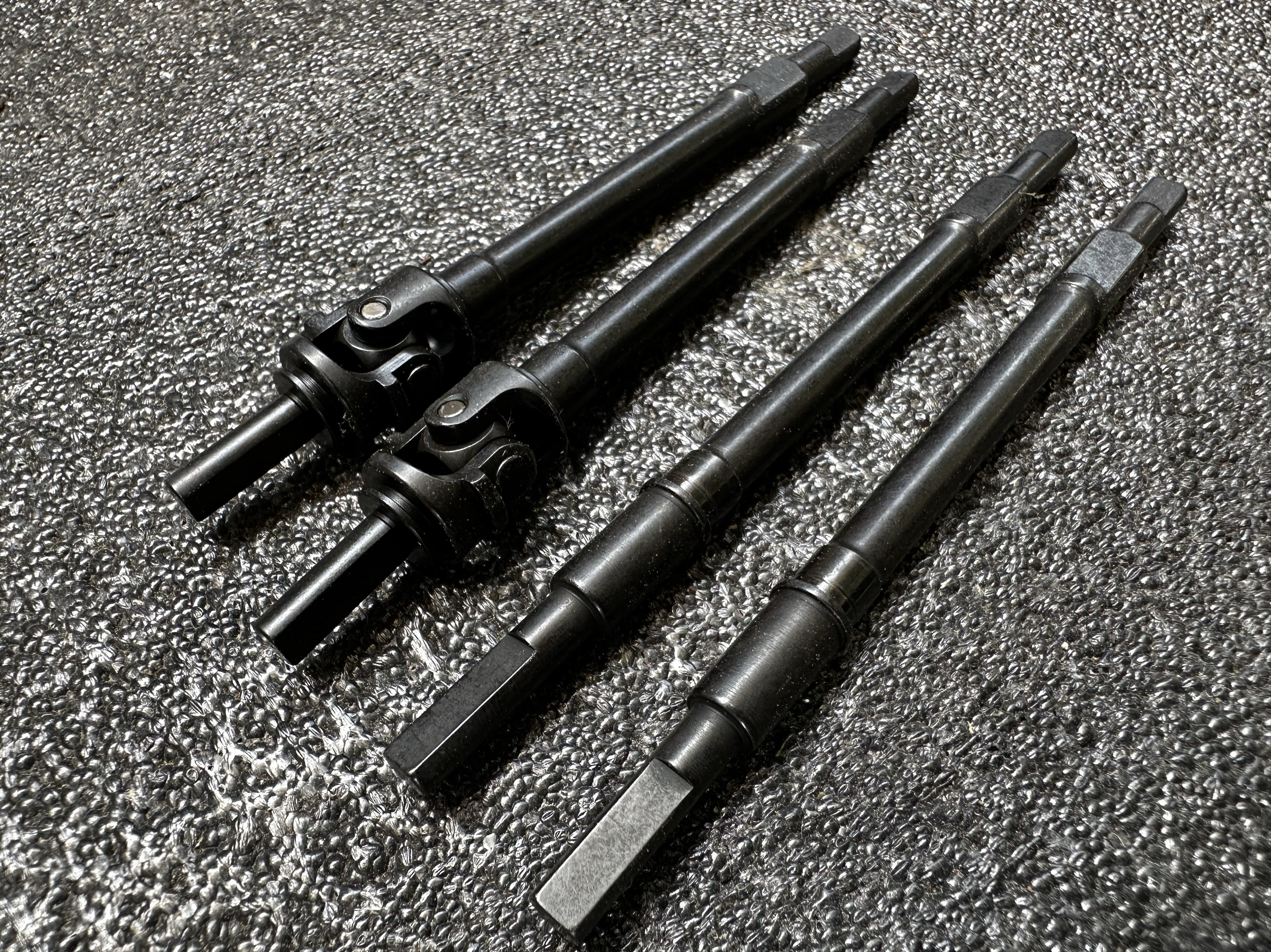 TRCC KM5 大G 升级强化加粗 CVD 后传动轴 提升强度 更加可靠