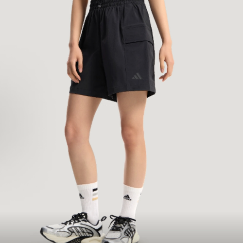 现货adidas CARGO WOVEN 宽松拒水梭织运动女款工装短裤 KS5374