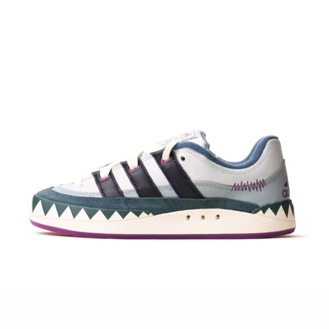 adidas阿迪达斯三叶草
