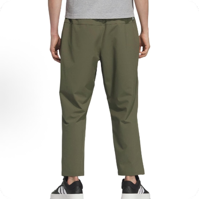 adidas  时尚百搭舒适亲肤速干九分休闲裤 男款KC2878