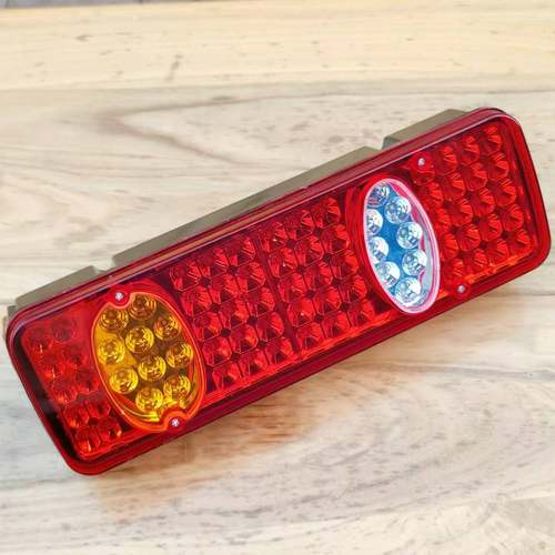 适用于东风天锦后尾灯款原车配件