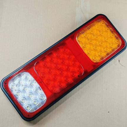 防砸平镜巨能王后尾灯半挂车大货车超亮倒转向24V改装电子防水LED