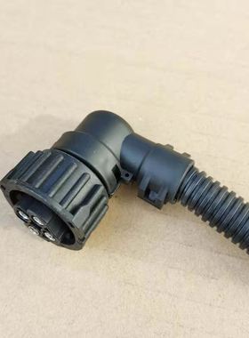 豪沃里程表车速传感器插头解放J6雾灯T7HT5G汕德卡斯太尔D7BM接