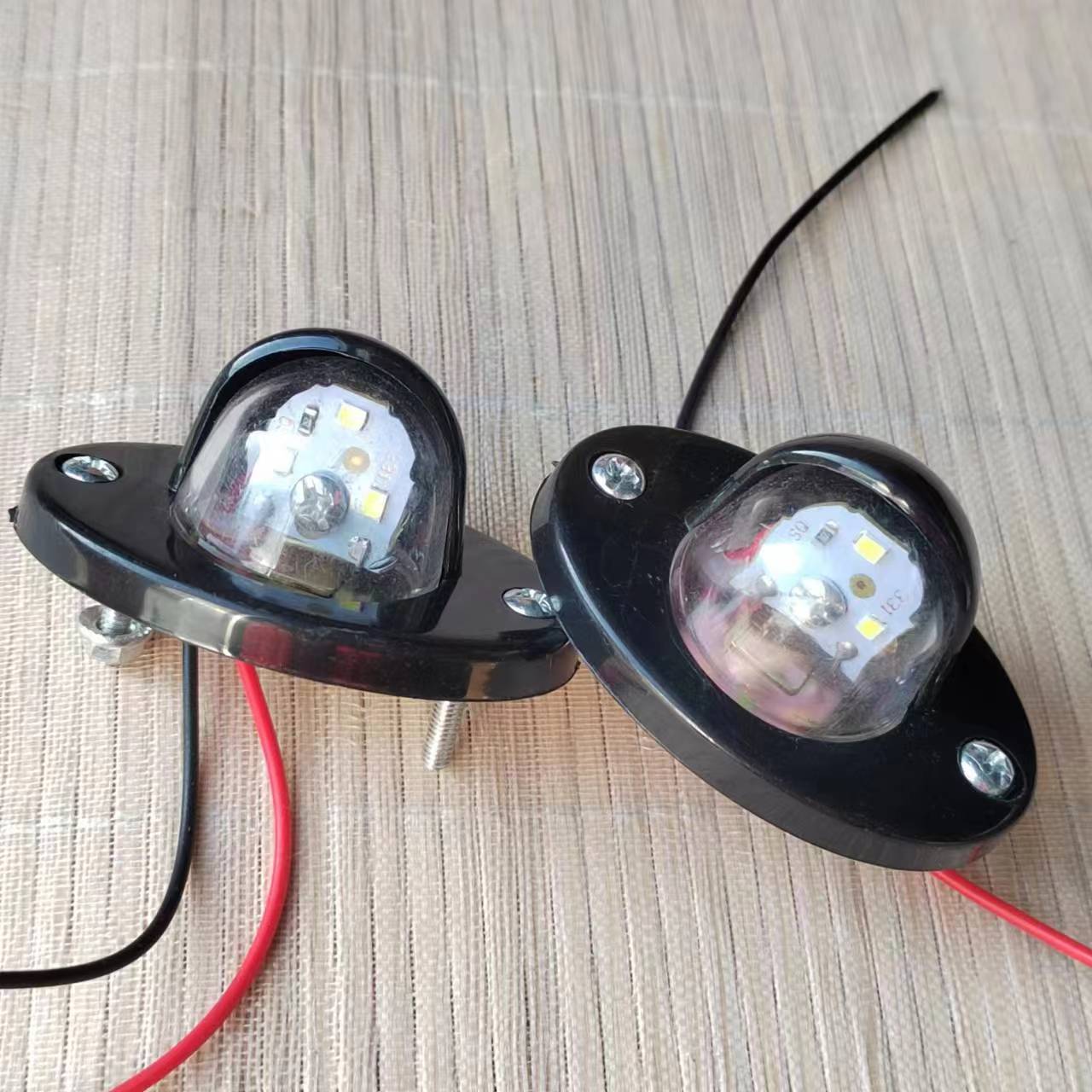 照牌灯24v货车led牌照灯防水超亮